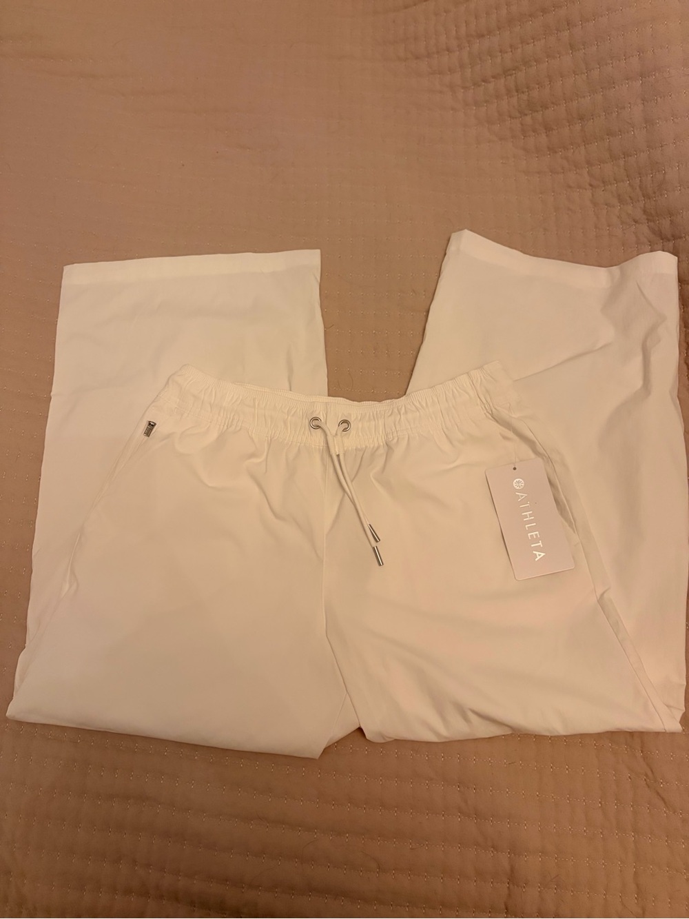 NWT Athleta crop pant